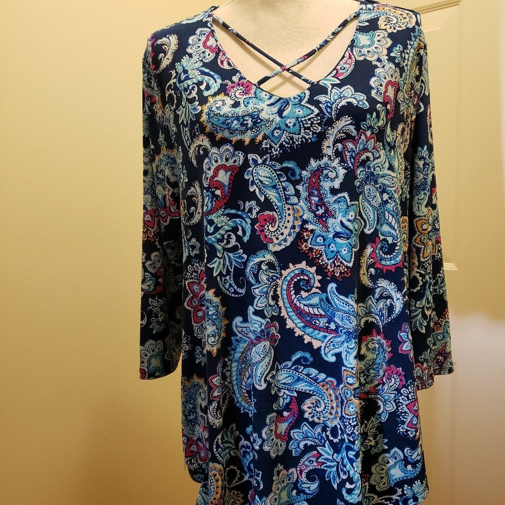 Chico's super cute print top size 2(14)